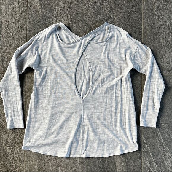 EUC Lululemon Back Into It Long Sleeve Open Strappy Back White Grey S/M Size 6 - Picture 6 of 16